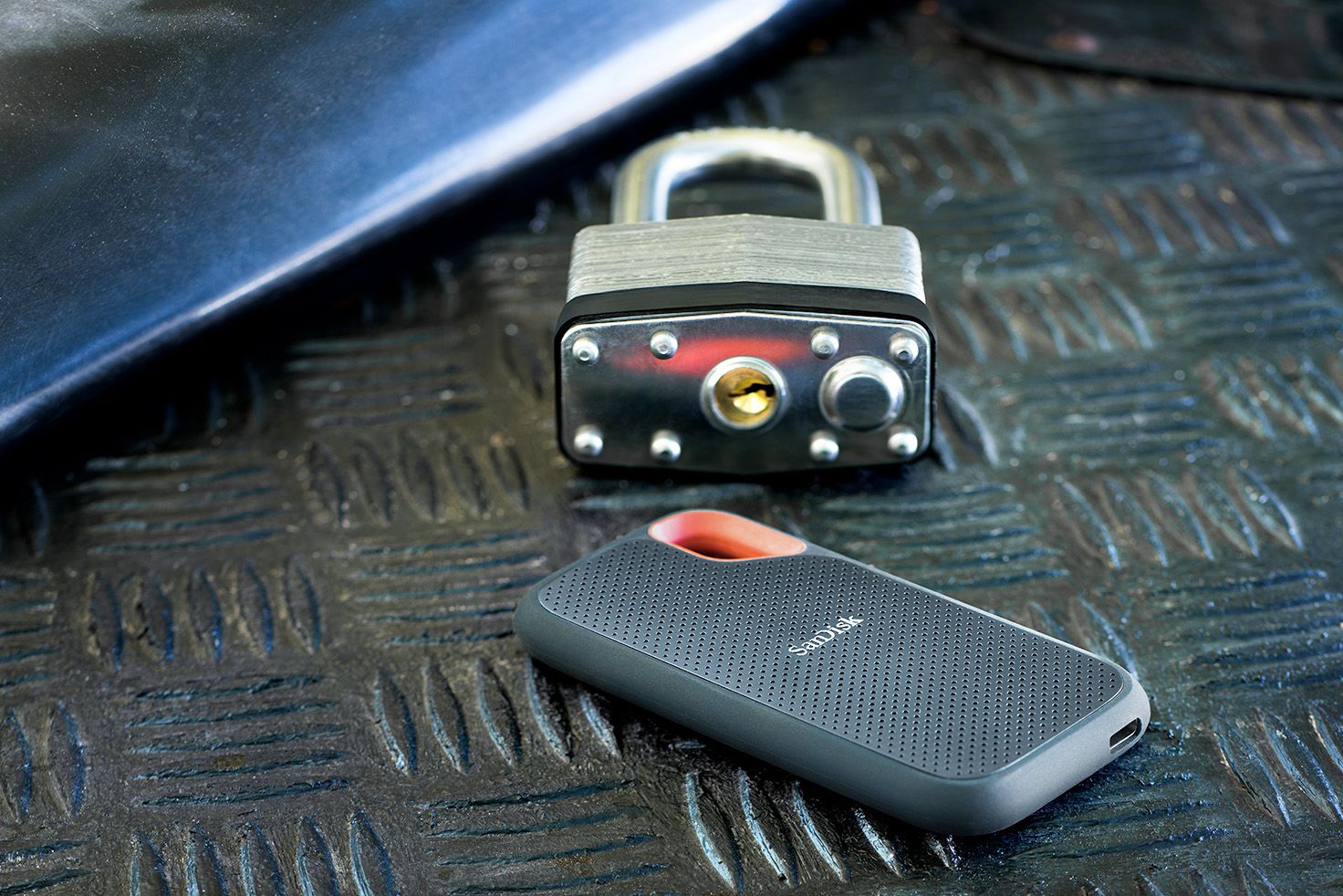 SanDisk Extreme Portable SSD 1TB V2