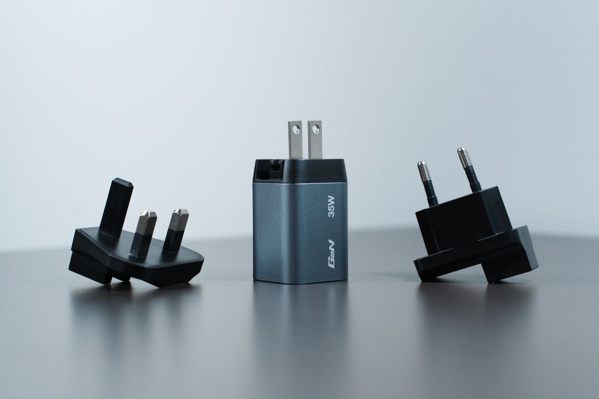 Verbatim GaN 2 Port Charger 35W