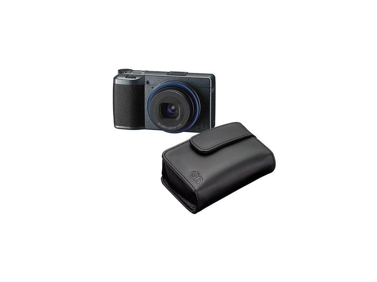 Ricoh GR IIIx Urban Edition Kit