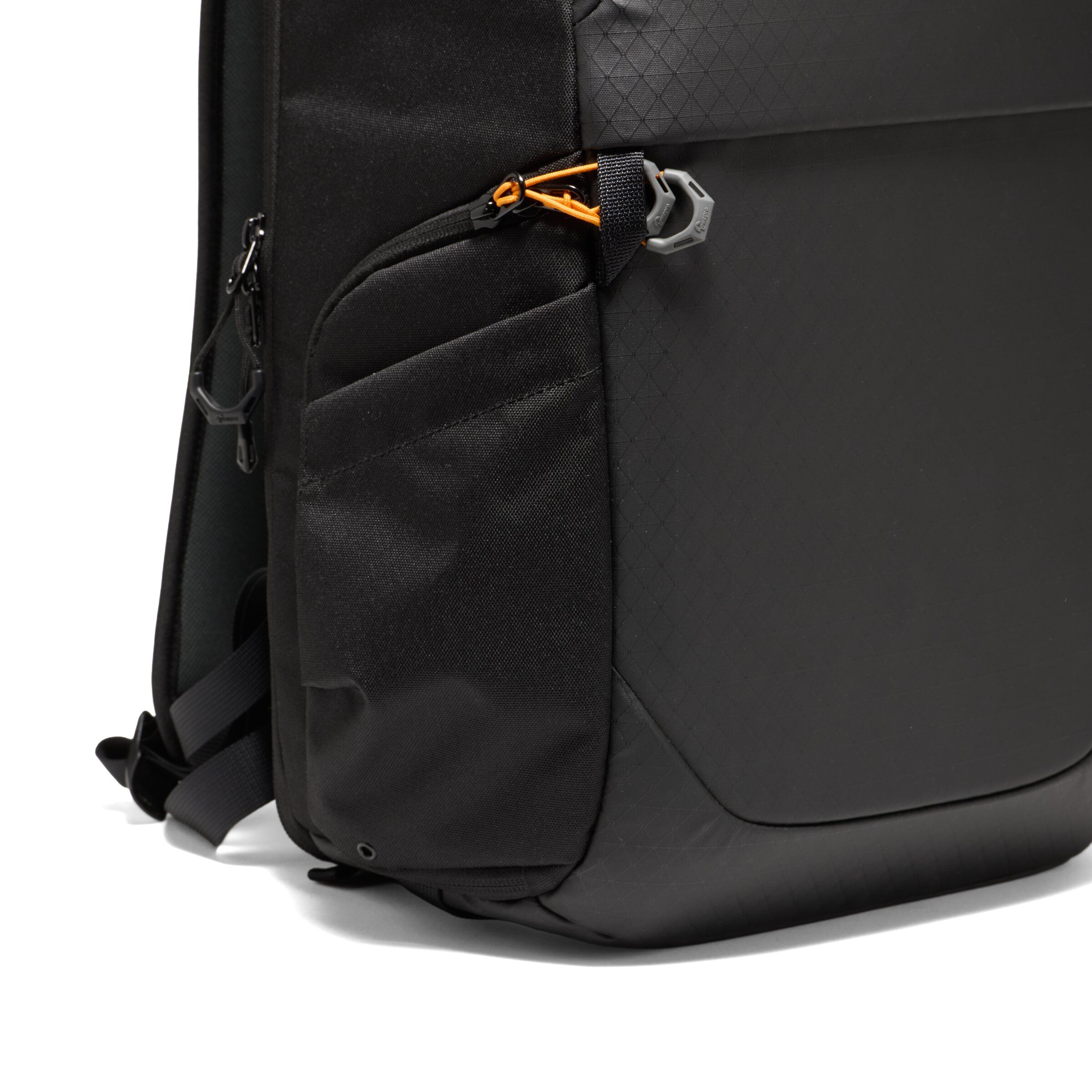 Lowepro Fastpack BP 250 AW IV Black