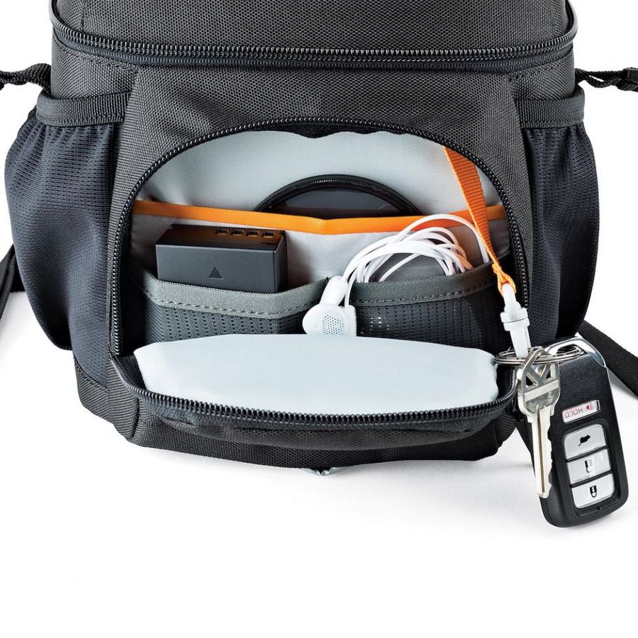 Lowepro Nova 140 AW II