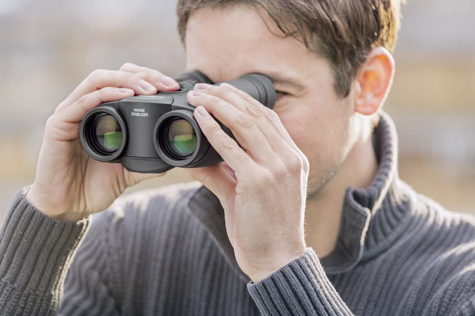 Canon Jumelles 10 x 30 IS II