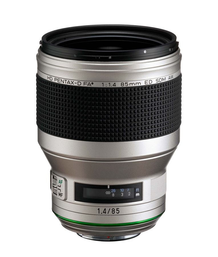 Pentax HD D-FA* 85mm/1.4 SDM AW silver