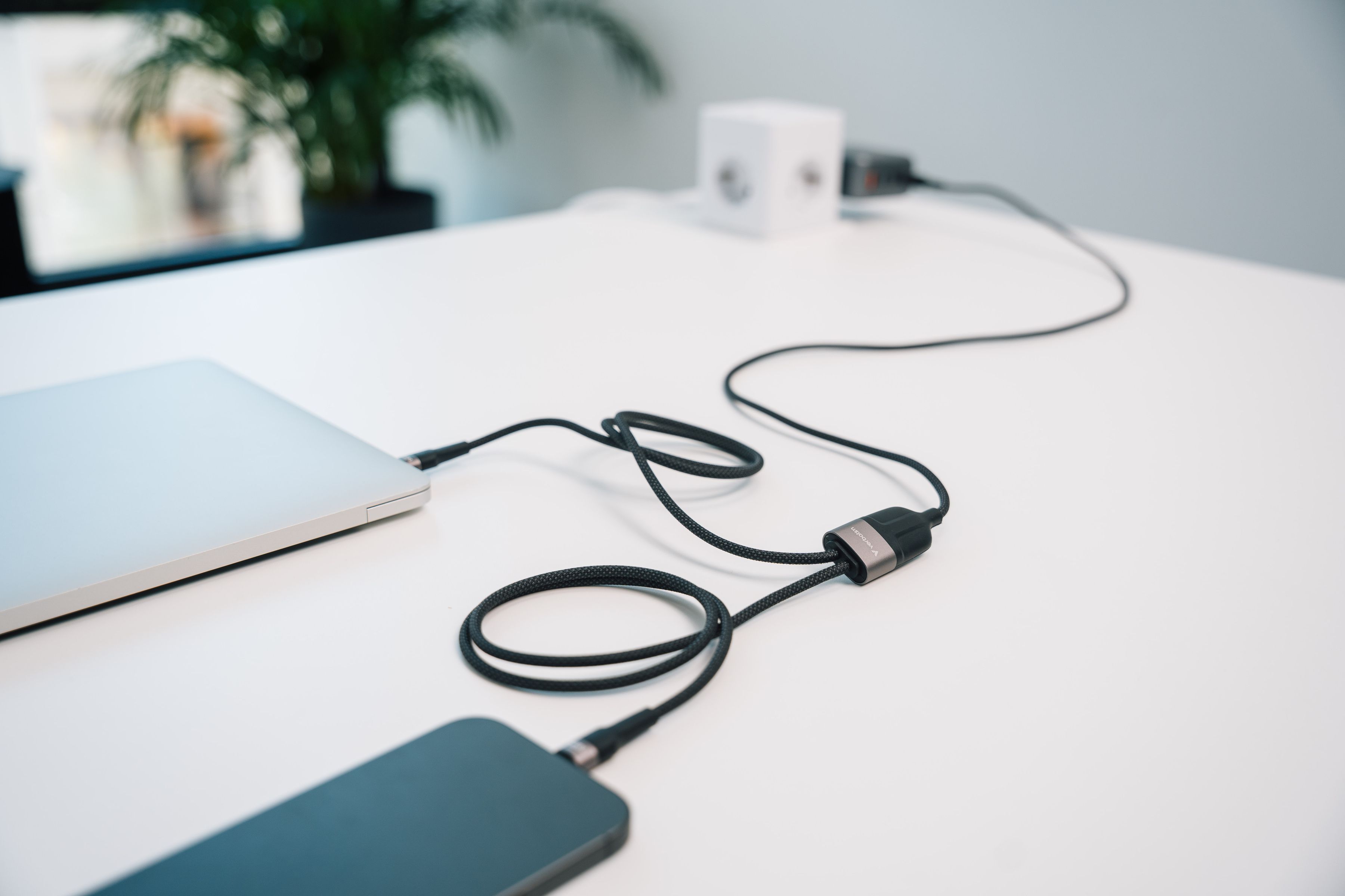 Verbatim USB-C to Dual USB-C Cable