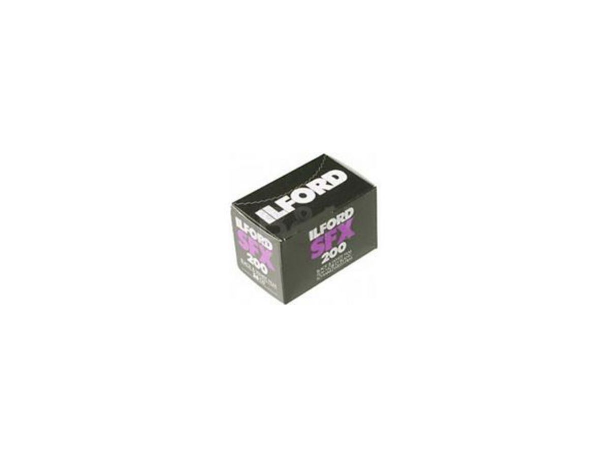 Ilford SFX  200  135-36